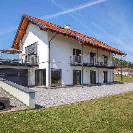 Ferienhaus In Kapfenstein エクステリア 写真